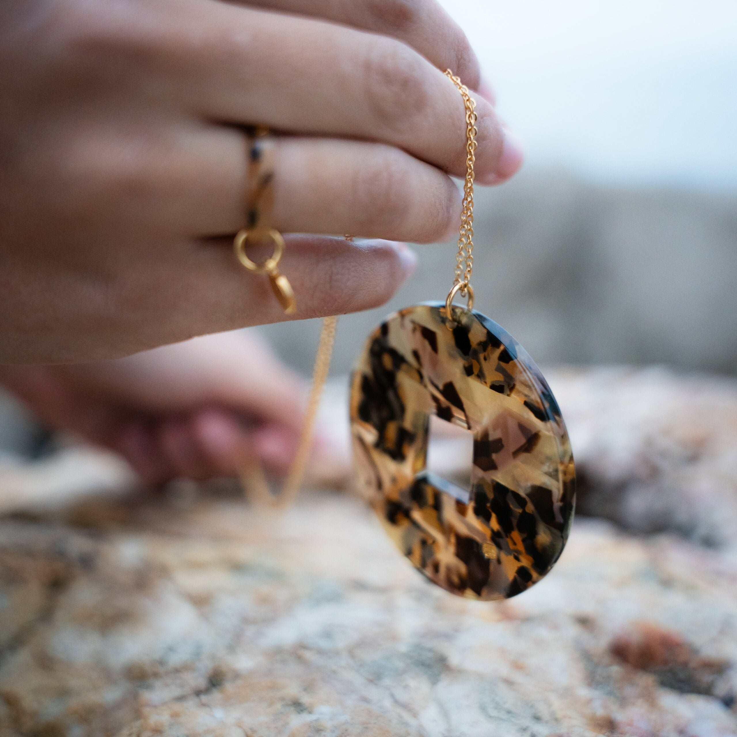 Pendentif CASSIE médaillon Lumidoré