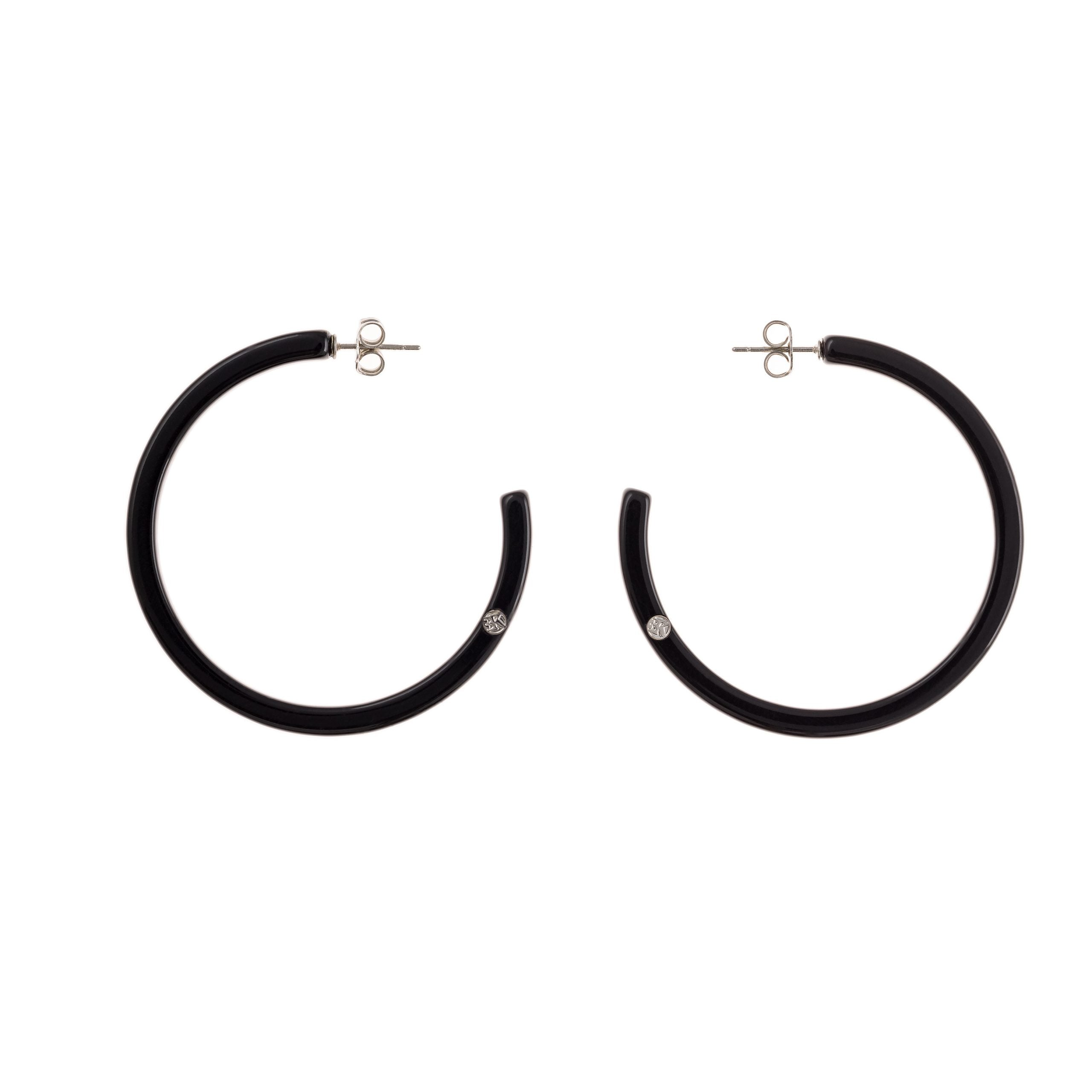 Créoles AGATHE Coloris Noir avec Pastille Dorée